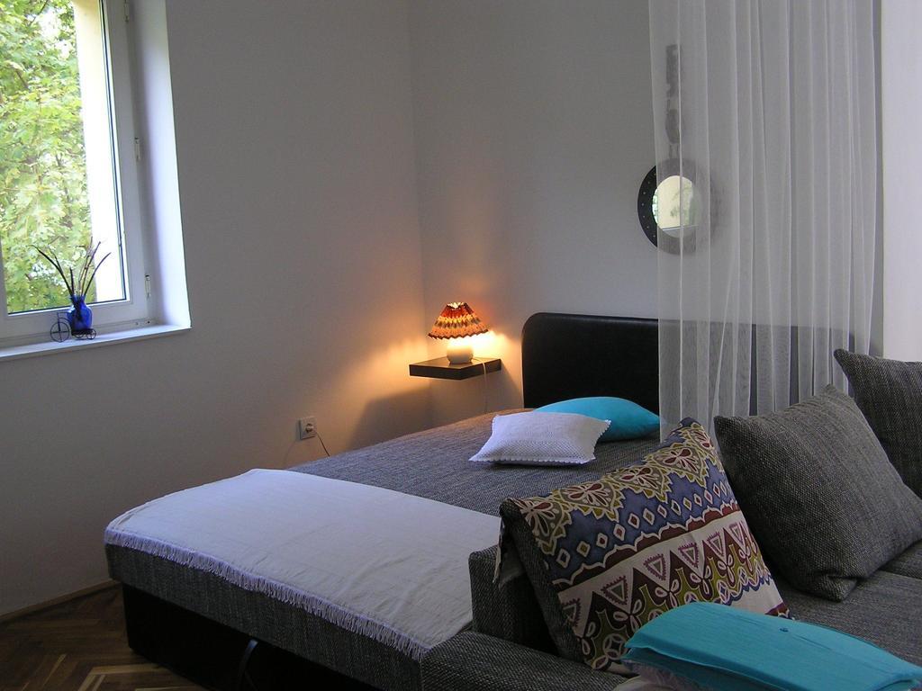 Belvárosi Studio Apartman Győr Habitación foto