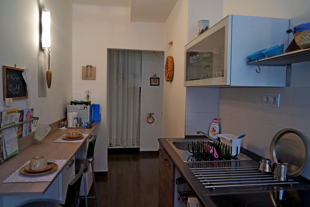 Belvárosi Studio Apartman Győr Exterior foto