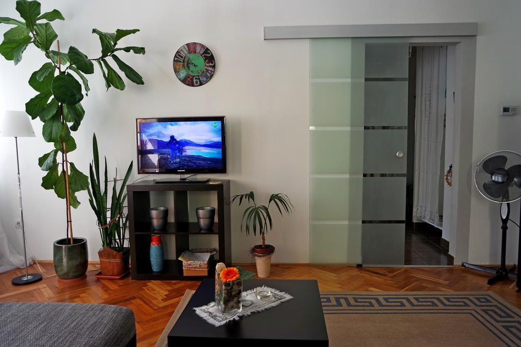 Belvárosi Studio Apartman Győr Exterior foto